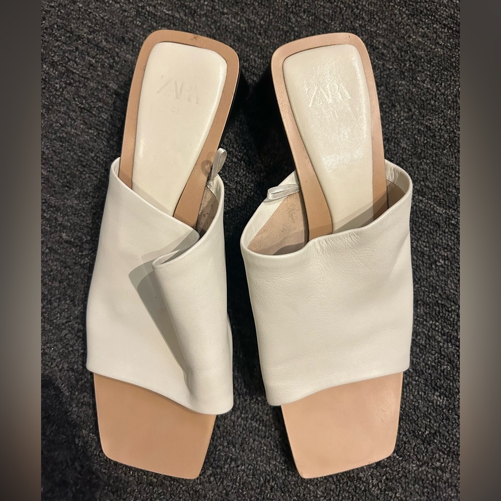 ZARA Cream Square Toe Block Heel Mules Size 41 / US 10 Minimalist Slip-On Heels